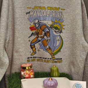 Sudadera gris clasica mandalorian